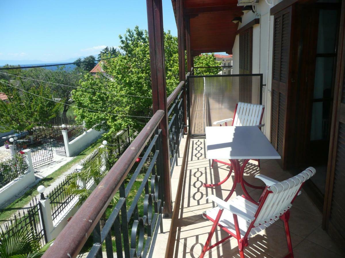 Kallilkratia Holiday Flat 2 Nea Kallikrateia Eksteriør bilde